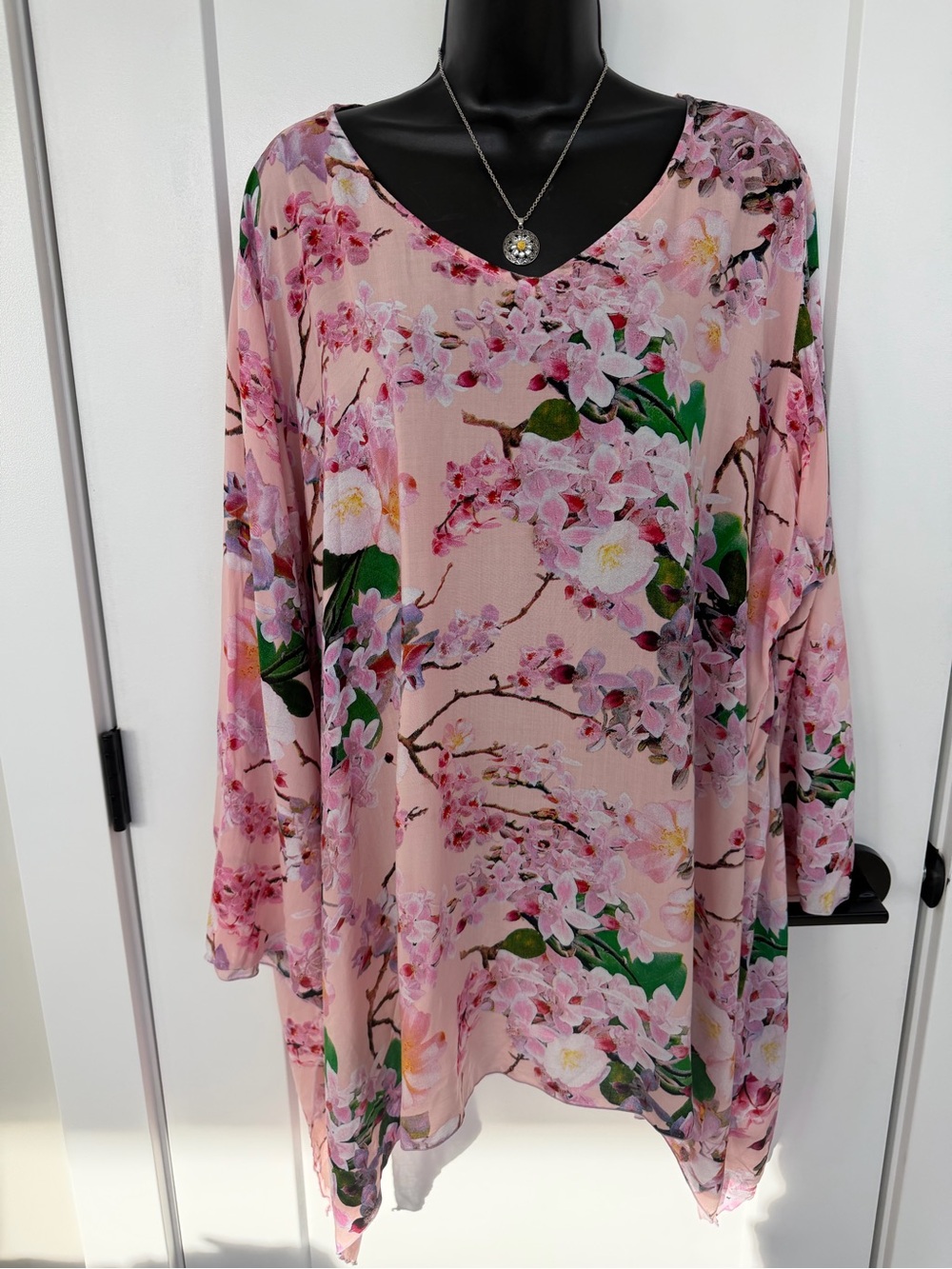 Pink Floral V-Neck Tunic Top